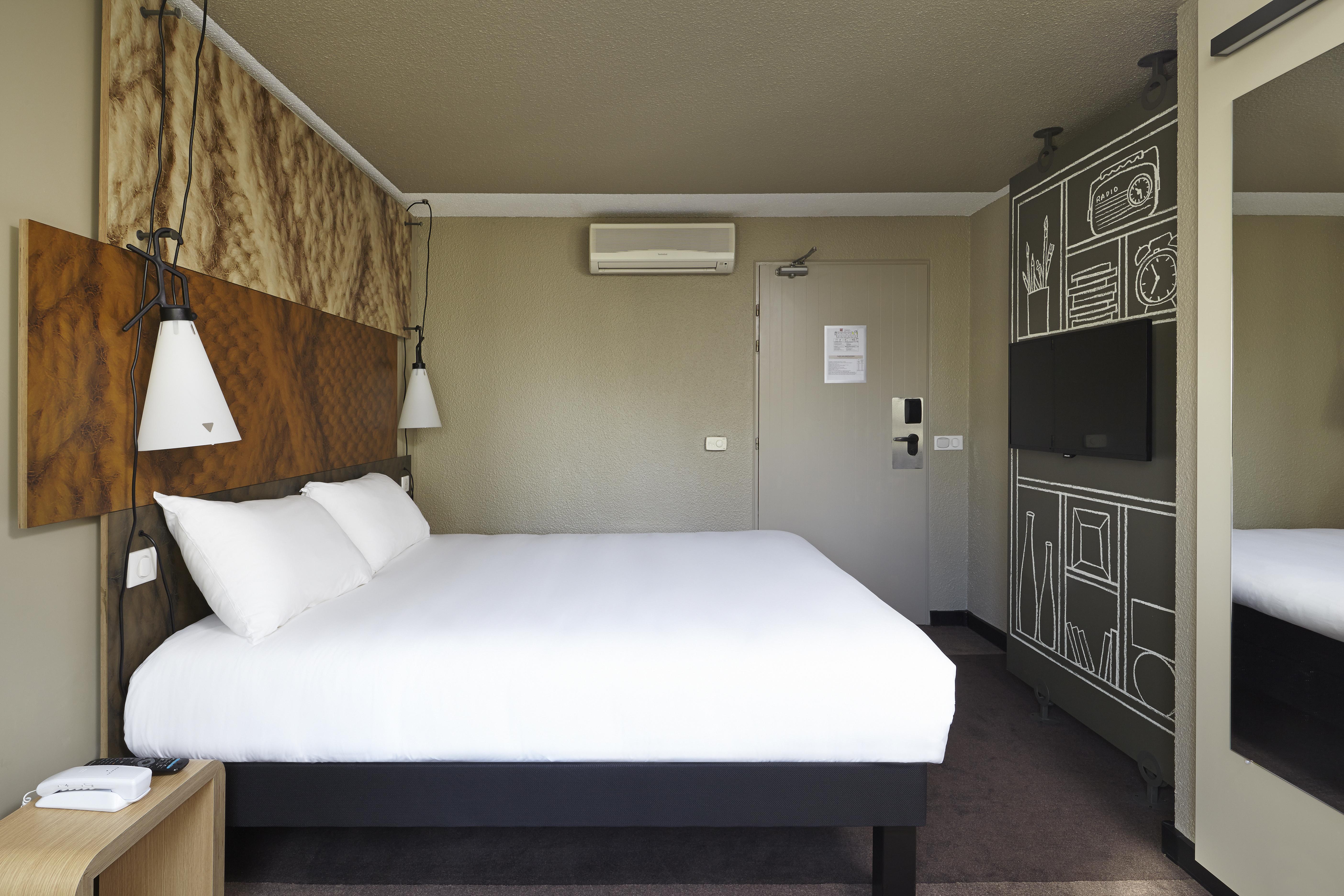 Ibis Marne La Vallee Champs-Sur-Marne Esterno foto