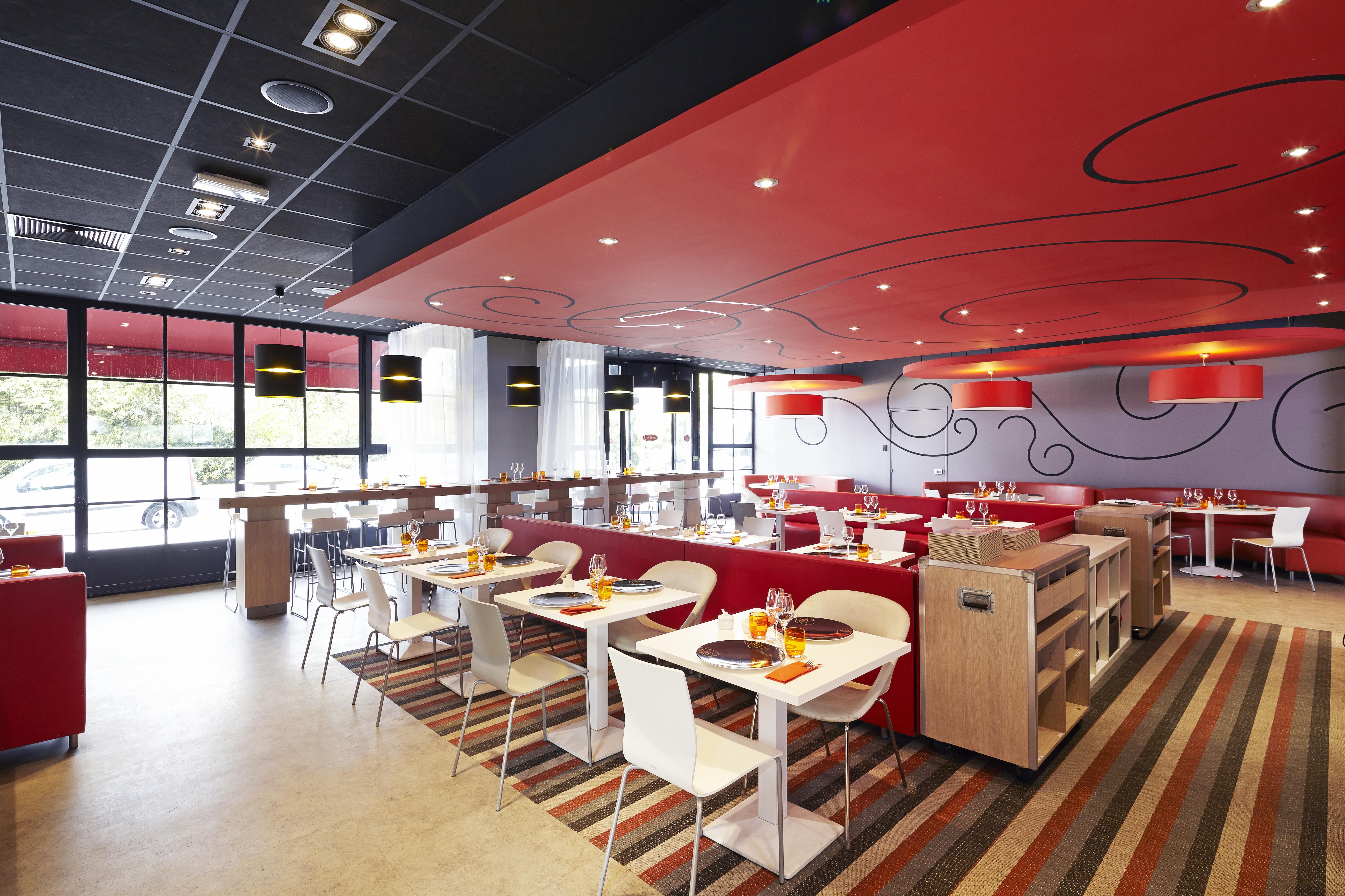 Ibis Marne La Vallee Champs-Sur-Marne Esterno foto